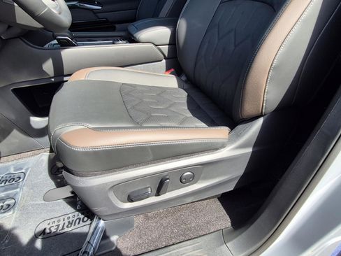 New 2026 Nissan Pathfinder Platinum AWD/4WD image 23