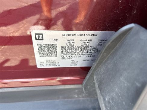 Certified 2024 Chevrolet Trax RS w/ Driver Confidence Package FWD image 31
