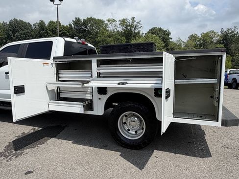Used 2024 Ford F350 XL w/ XL Chrome Package AWD/4WD image 8