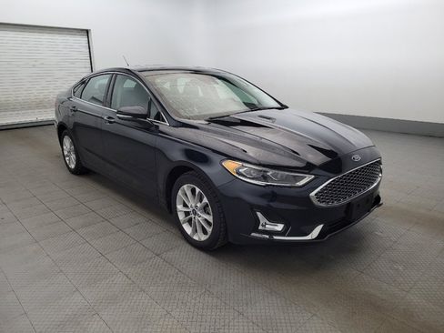 Used 2020 Ford Fusion Energi Titanium image 13