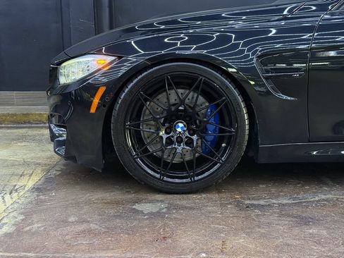Used 2015 BMW M3 RWD image 4