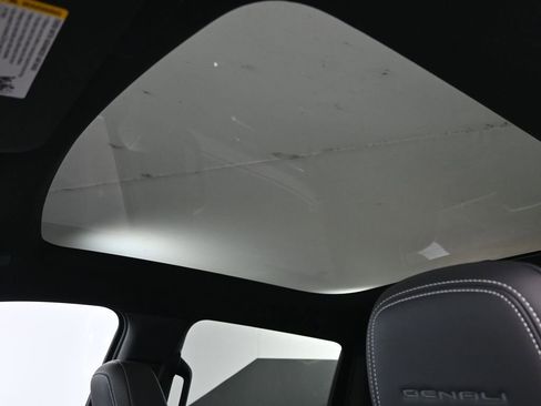 New 2025 GMC Sierra EV Denali image 22