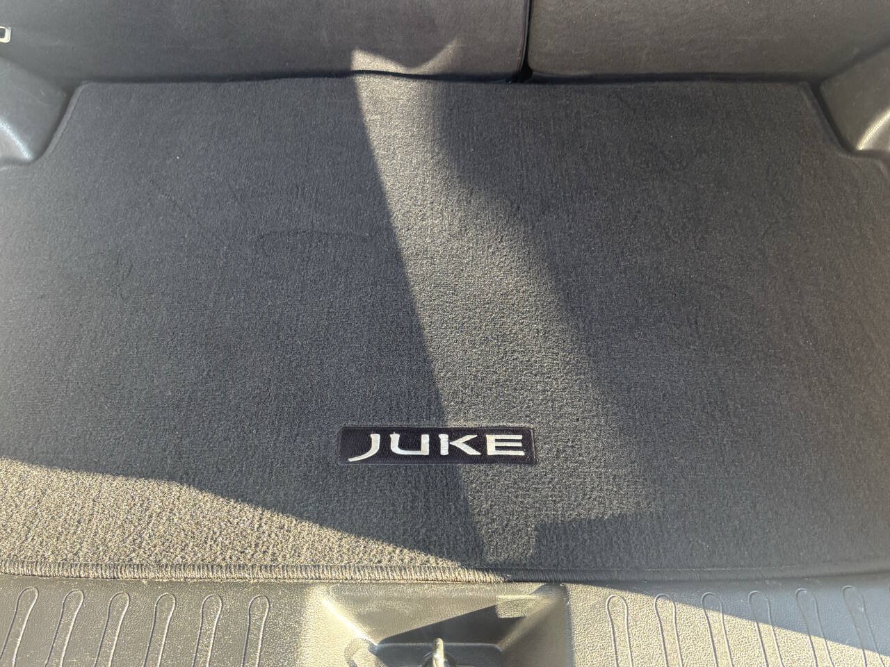 Used 2015 Nissan Juke SL AWD/4WD image 18