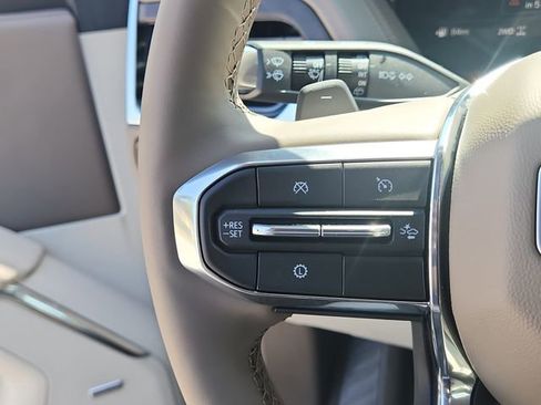 New 2026 GMC Yukon XL Denali w/ Sun & Power Step Package AWD/4WD image 25