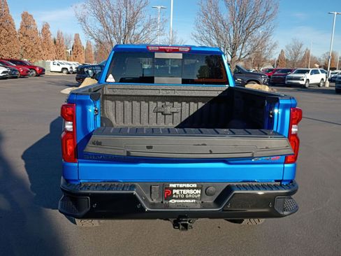 New 2026 Chevrolet Silverado 1500 ZR2 image 13