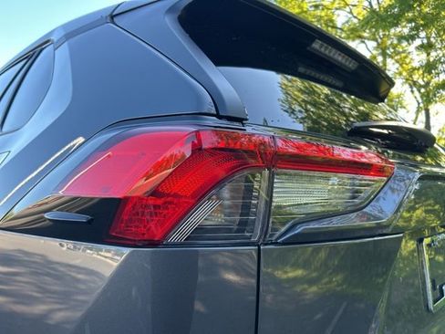 Certified 2025 Toyota RAV4 XLE AWD/4WD image 15