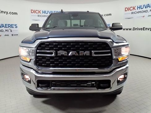 Used 2022 RAM 2500 Big Horn w/ Level C Equiment Group AWD/4WD image 2