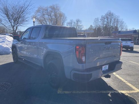 Used 2024 GMC Sierra 1500 Elevation w/ LPO, Elevation Black Package image 5