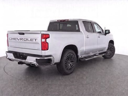 Used 2021 Chevrolet Silverado 1500 LTZ w/ LTZ Convenience Package II AWD/4WD image 14