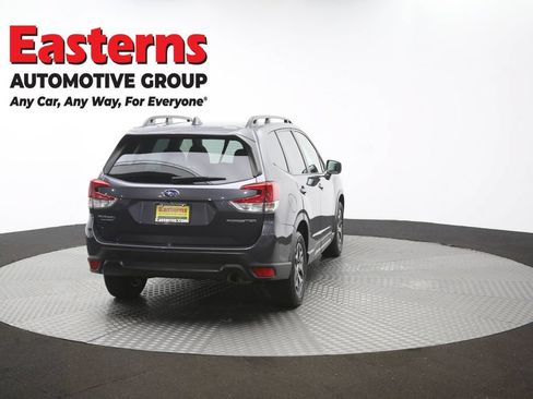Used 2022 Subaru Forester Premium AWD/4WD image 42