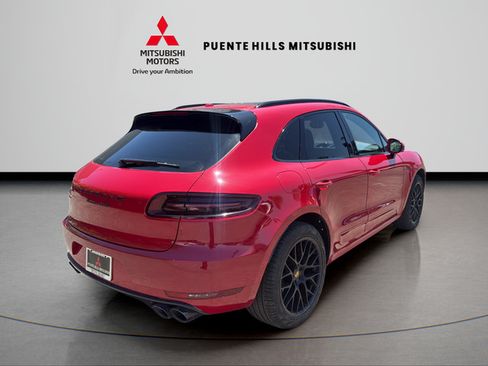 Used 2018 Porsche Macan GTS w/ Premium Package Plus AWD/4WD image 5