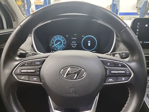 Used 2023 Hyundai Santa Fe SEL Premium image 16