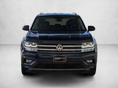 Used 2019 Volkswagen Atlas SE image 2