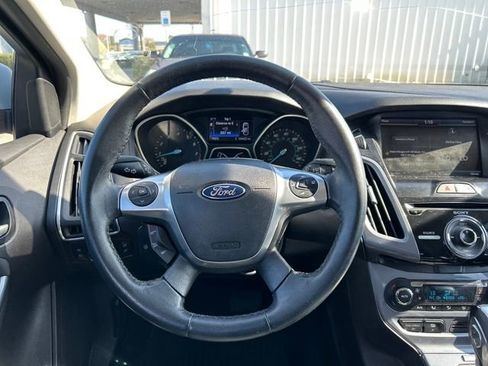 Used 2014 Ford Focus Titanium image 17