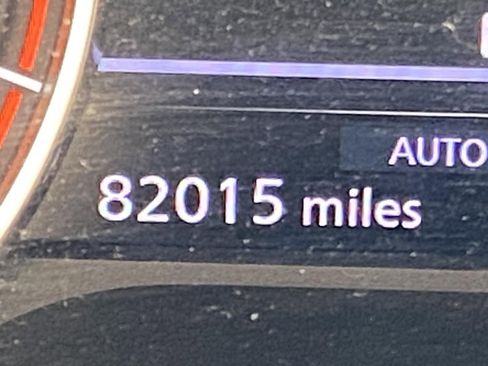 Used 2023 Nissan Rogue SV image 27