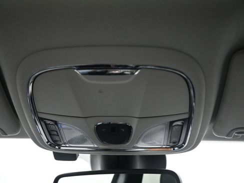 Used 2022 Jeep Cherokee Limited w/ Elite Package AWD/4WD image 26