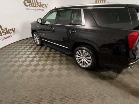 Used 2023 GMC Yukon Denali AWD/4WD image 6