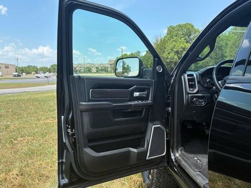 Used 2020 RAM 2500 Laramie AWD/4WD image 9