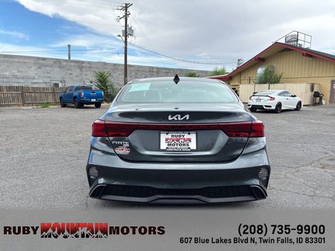 Used 2023 Kia Forte LX FWD image 6