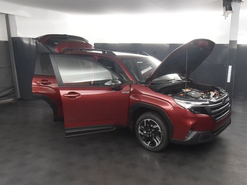 New 2025 Subaru Forester Limited image 38