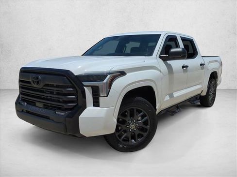 Used 2025 Toyota Tundra SR w/ SR Tow Package AWD/4WD image 1