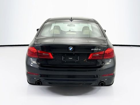 Used 2019 BMW 530e w/ Convenience Package image 6