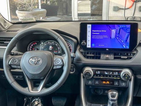 Used 2023 Toyota RAV4 XLE Premium FWD image 12