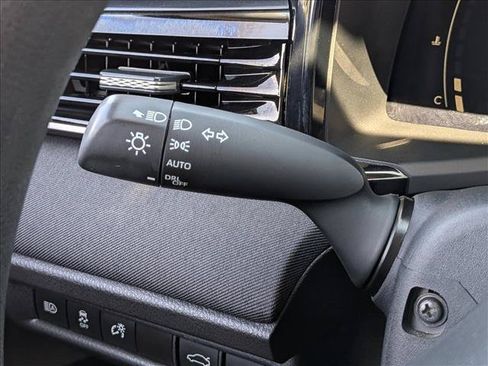 Used 2025 Toyota Camry LE FWD image 14