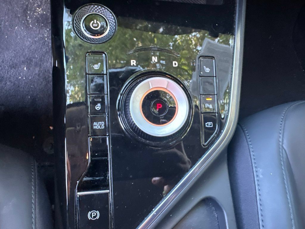 Used 2023 Kia Niro Wind w/ Wind Preserve Package FWD image 15