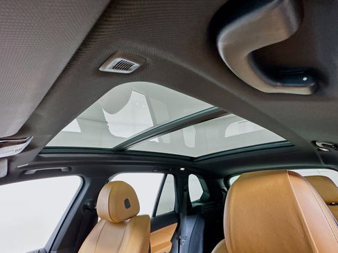 Used 2021 BMW X5 xDrive40i w/ Premium Package image 6