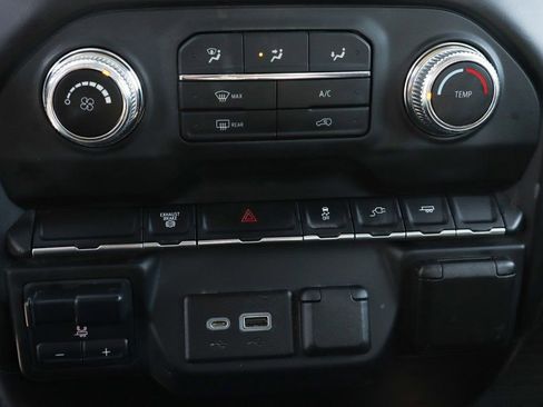 Used 2022 GMC Sierra 3500 Pro w/ Convenience Package image 31