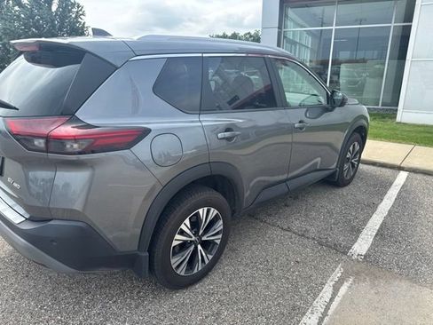 Used 2023 Nissan Rogue SV w/ SV Premium B Package AWD/4WD image 8