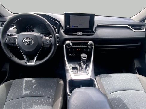 Used 2025 Toyota RAV4 XLE w/ Convenience Package FWD image 15