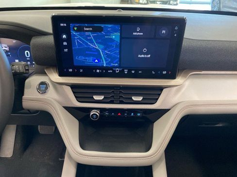 New 2026 Ford Explorer Active w/ Active Comfort Package image 21