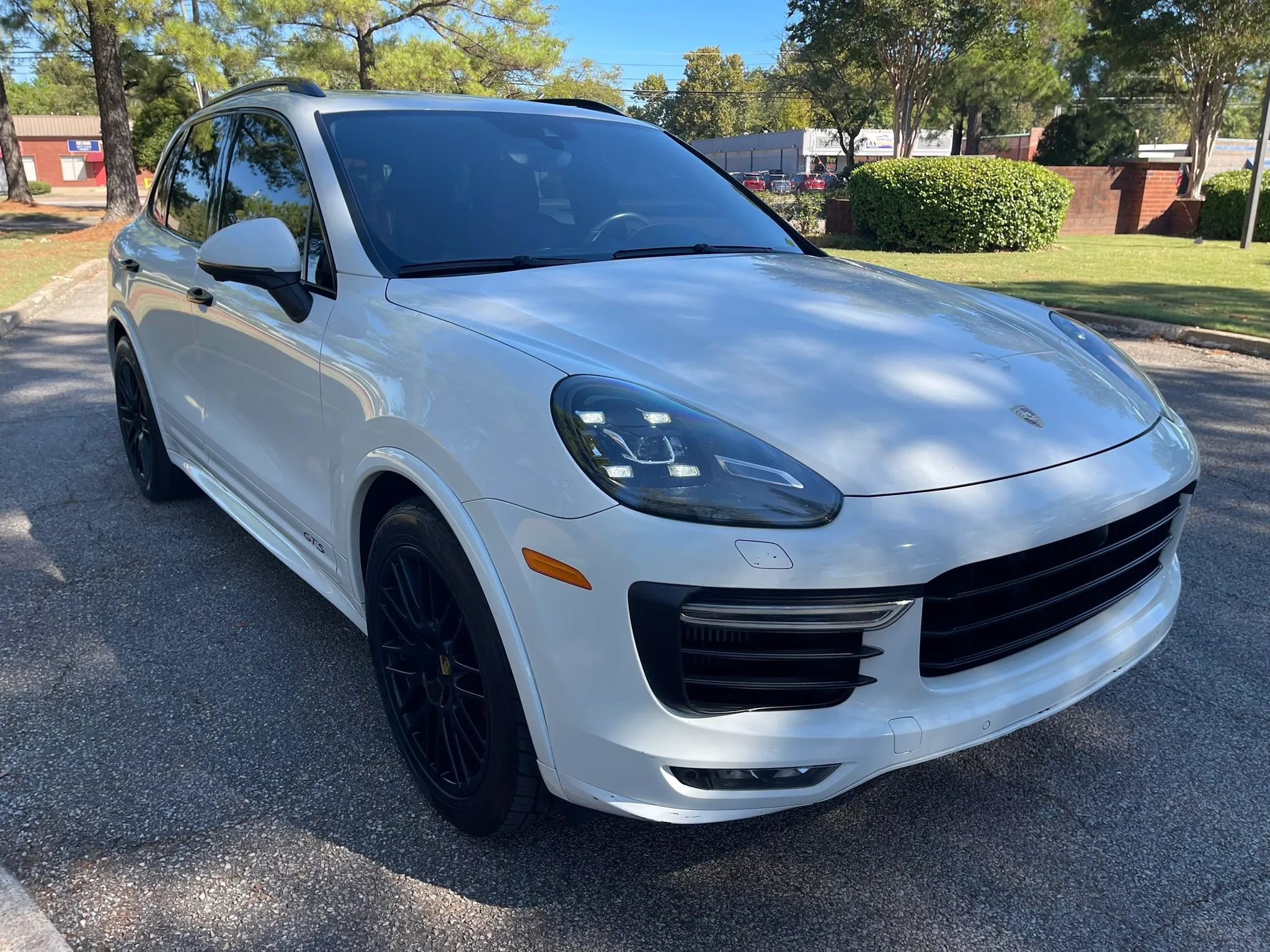Used 2017 Porsche Cayenne GTS AWD/4WD image 7