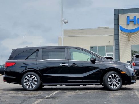 Used 2023 Honda Odyssey EX-L image 8