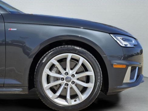 Used 2019 Audi A4 2.0T Premium Plus w/ Premium Plus Package image 11