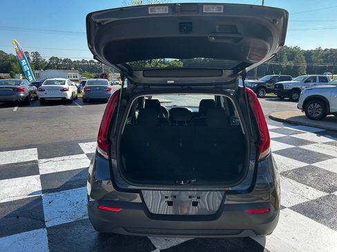Used 2021 Kia Soul LX FWD image 6