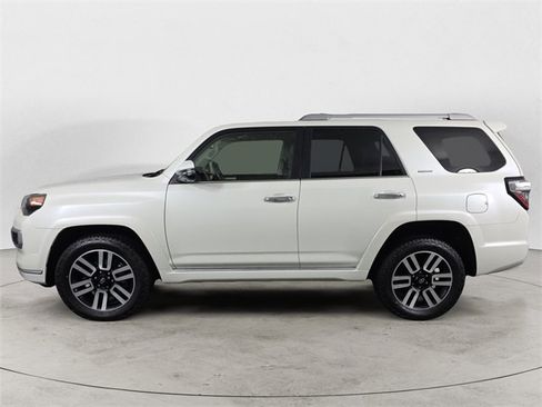 Used 2023 Toyota 4Runner Limited image 2