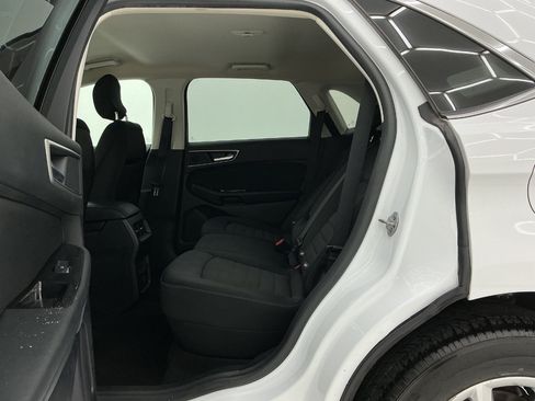 Used 2019 Ford Edge SEL FWD image 19
