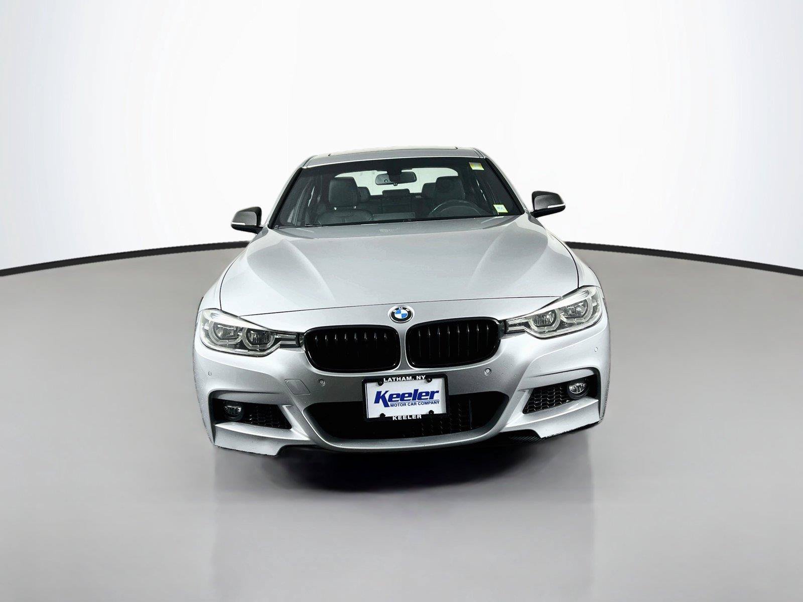 Used 2017 BMW 340i xDrive Sedan AWD/4WD image 9