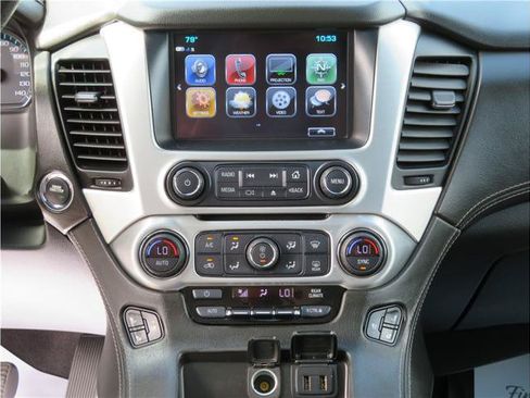 Used 2020 GMC Yukon SLT w/ Open Road Package AWD/4WD image 9