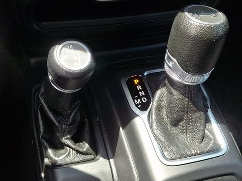 Used 2020 Jeep Wrangler Unlimited Sport S AWD/4WD image 14