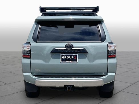Used 2023 Toyota 4Runner TRD Off-Road Premium w/ Moonroof Package AWD/4WD image 5
