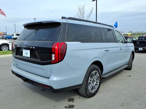 Certified 2025 Ford Expedition Max Active image 3