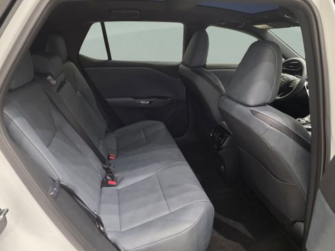 Certified 2026 Lexus RZ 350e 2WD w/ Convenience Package image 16