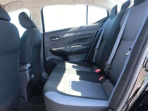 Used 2025 Nissan Versa SV image 13