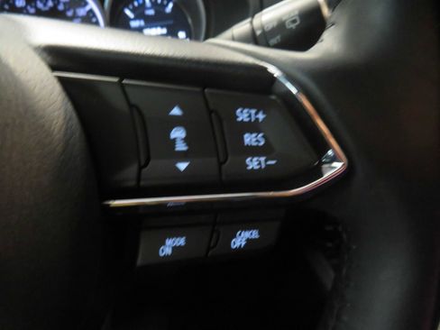 Used 2019 MAZDA CX-5 Touring image 32