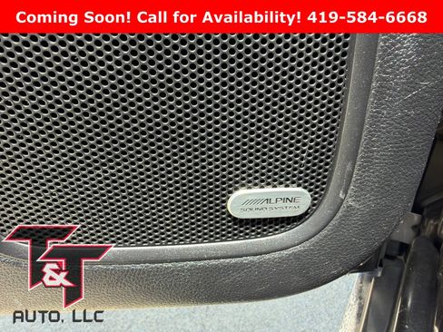 Used 2015 Chrysler 200 C w/ Navigation & Sound Group I FWD image 9
