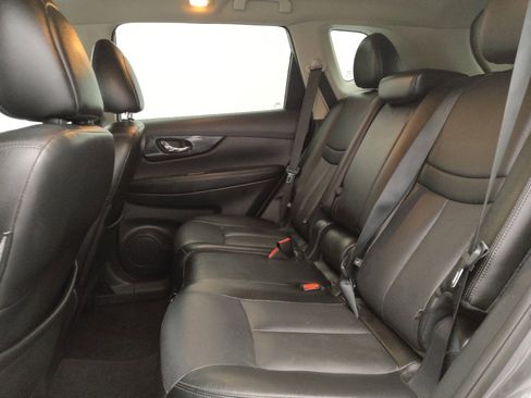 Used 2018 Nissan Rogue SL w/ Premium Package AWD/4WD image 18
